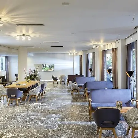 Hotel Vasia Royal